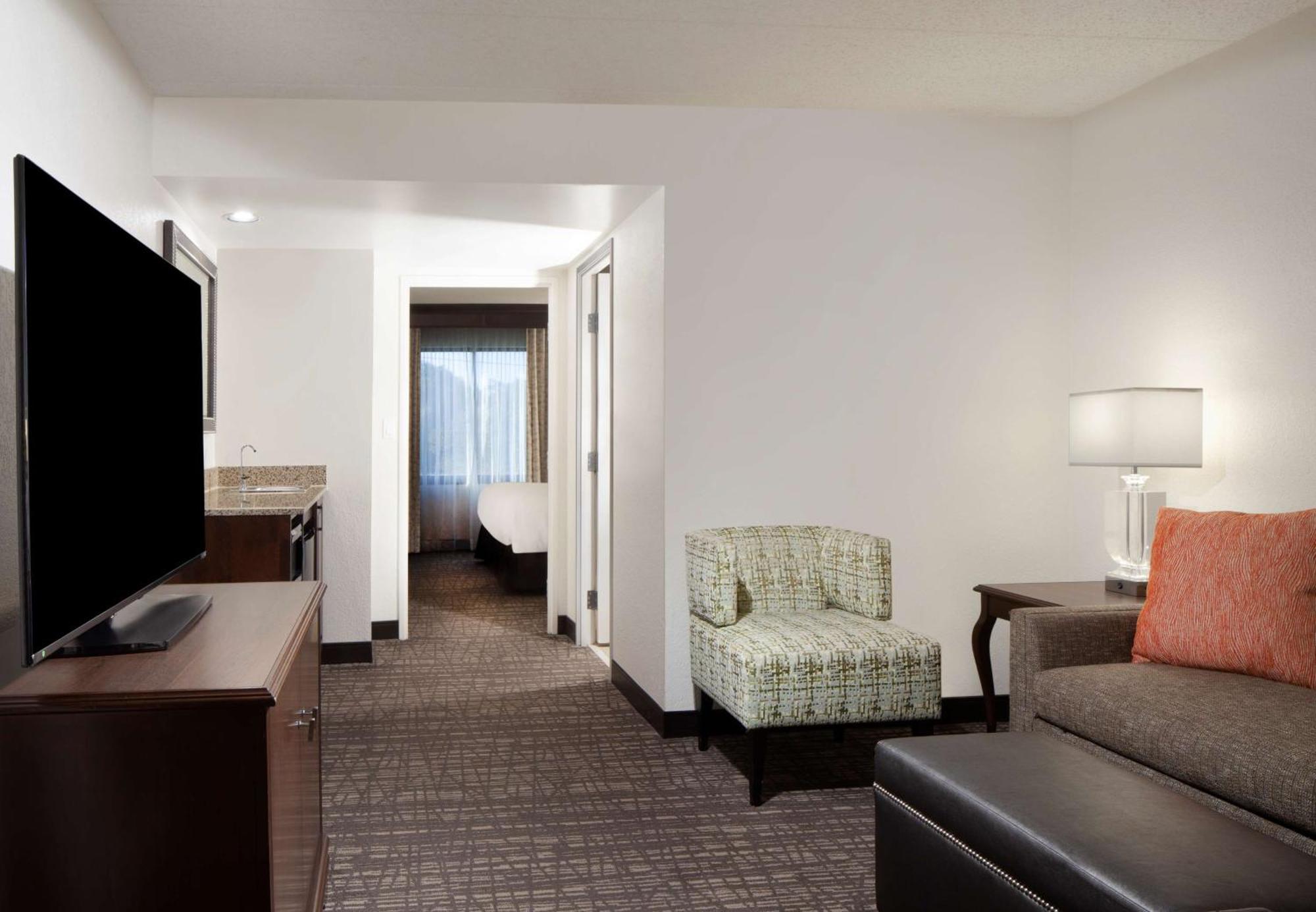 Embassy Suites By Hilton Philadelphia Airport Extérieur photo